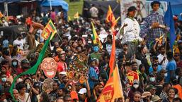 Uma manifestação antigovernamental exigindo a renúncia do presidente Gotabaya Rajapaksa devido à crise econômica incapacitante.  (AFP)