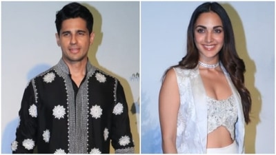 Sidharth Malhotra-Kiara Advani steal the show at Arpita Khan's Eid party in black-white ethnic looks: See pics, video (HT Photo/Varinder Chawla) Sidharth Malhotra-Kiara Advani steal the show at Arpita Khan's Eid party in black-white ethnic looks: See pics, video (HT Photo/Varinder Chawla)