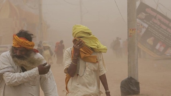 IMD issues dust storm, thunderstorm warning in Delhi | Representational image (PTI)