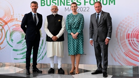The two leaders also held delegation-level talks in Copenhagen to review progress in the Green Strategic Partnership between the two countries.(AP)
