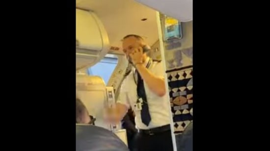The pilot gets emotional that both his parents are flying with him in this Instagram video.&nbsp;(Instagram/@thefishersistersss)