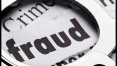 Ludiana-based vicitm said that Bhatti sought ₹13 lakh more after sharing a photo of the visa, which he realised was fake. The complainant added that Pandey also assisted them in cheating him. (HT FILE) Ludiana-based vicitm said that Bhatti sought ₹13 lakh more after sharing a photo of the visa, which he realised was fake. The complainant added that Pandey also assisted them in cheating him. (HT FILE)