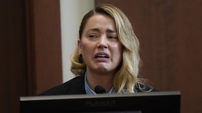 Amber Heard testifies about the first time her ex-husband, actor Johnny Depp hit her. (AFP) (AFP)