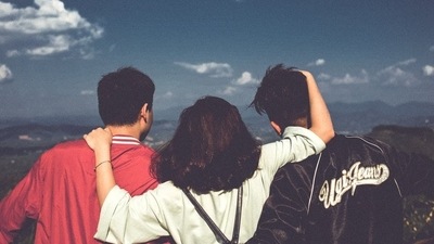 People who expose you to new things about yourself and the world are also valuable. "It's helpful to have a variety of friends. If everyone is just like you, you will have a hard time understanding anyone different from you," Nedra suggess. (Pexels) People who expose you to new things about yourself and the world are also valuable. "It's helpful to have a variety of friends. If everyone is just like you, you will have a hard time understanding anyone different from you," Nedra suggess. (Pexels)