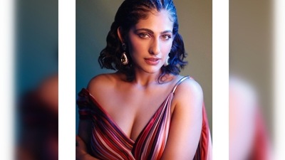 Kubbra Sait steals the thunder in this draped multi-coloured dress at the GQ Power List Edition. (who_wore_what_when) Kubbra Sait steals the thunder in this draped multi-coloured dress at the GQ Power List Edition. (who_wore_what_when)