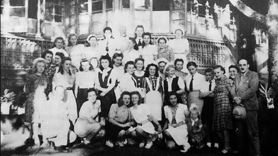 Polish war refugees who came to the Bel-Air sanatorium in Panchgani between 1942 and 1948. (Source: consulate general of Poland in Mumbai)