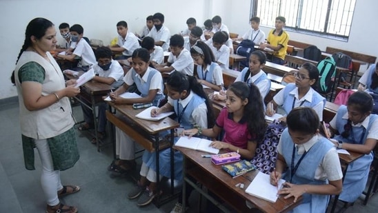 Teachers & headmasters recruitment in state-run schools will start soon: WBCSSC Teachers & headmasters recruitment in state-run schools will start soon: WBCSSC