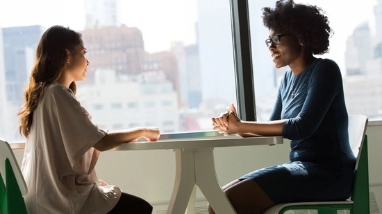 Nedra says people who inspire you to be a better version of yourself should be kept close to. "Don't be afraid to ask them questions about their journey," says the therapist.(Pexels)