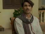 Ranveer Singh in a still from Jayeshbhai Jordaar title track. Ranveer Singh in a still from Jayeshbhai Jordaar title track.