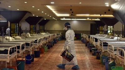 A raging controversy erupted over the Covid-19 deaths in India after a new WHO report. (Sanjeev Verma/HT PHOTO) A raging controversy erupted over the Covid-19 deaths in India after a new WHO report. (Sanjeev Verma/HT PHOTO)