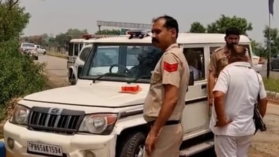 Tajinder Pal Bagga arrest: A team of cops from Punjab was stopped in Haryana on Friday. Tajinder Pal Bagga arrest: A team of cops from Punjab was stopped in Haryana on Friday.