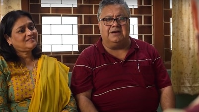 Supriya Pathak and Manoj Pahwa in a still from Home Shanti. Supriya Pathak and Manoj Pahwa in a still from Home Shanti. 