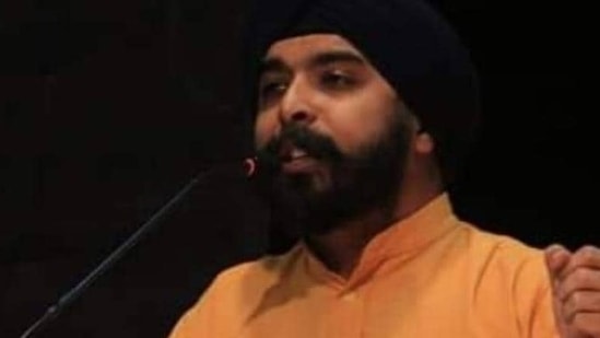 Bagga was charged in the FIR for making provocative statements, promoting enmity and criminal intimidation.(Twitter)