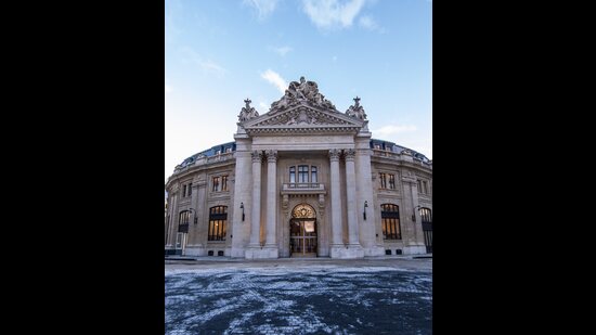 In a sign of the times, in Paris, a 260-year-old former commodities exchange has been leased by a billionaire, to house his collection of over 10,000 art works. The private museum will also be open to the public.