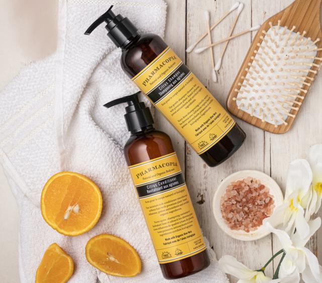 The Pharmacopia Citrus Shampoo & Conditioner from KIMIRICA cleanses, hydrates & nourishes the hair with its plant-based ingredients and potent antioxidants