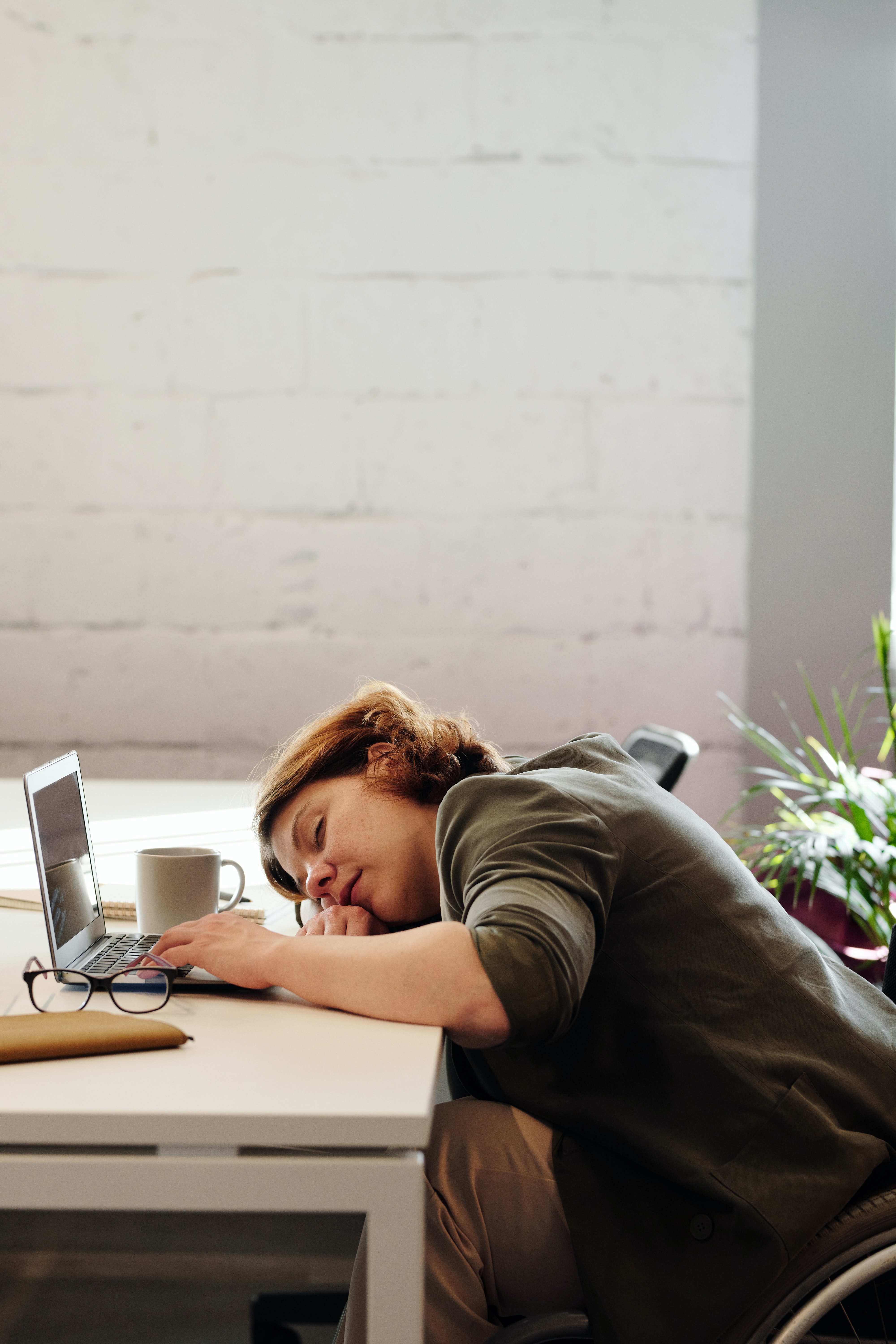 Bengaluru-based start-up Wakefit will pay its employees to nap on the job. Bengaluru-based start-up Wakefit will pay its employees to nap on the job.
