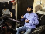 Tajinder Pal Singh Bagga speaks to the media at his residence, Janakpuri, in New Delhi on May 8, 2022.(ANI photo) Tajinder Pal Singh Bagga speaks to the media at his residence, Janakpuri, in New Delhi on May 8, 2022.(ANI photo)