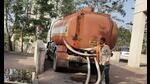 Residents of Kharghar, Taloja and Panvel belt claim that since water provided by CIDCO is insufficient, they are forced to avail water through private tankers, spending lakhs of rupees. (HT PHOTO) Residents of Kharghar, Taloja and Panvel belt claim that since water provided by CIDCO is insufficient, they are forced to avail water through private tankers, spending lakhs of rupees. (HT PHOTO)