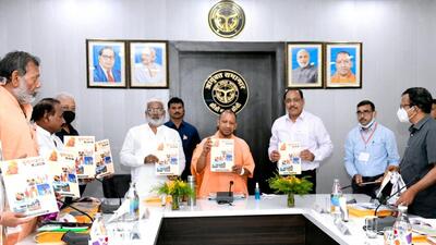 Uttar Pradesh chief minister Yogi Adityanath, Jal Shakti minister Swatantra Dev Singh and others at a review meeting in Jhansi on Saturday. (SOURCED IMAGE) Uttar Pradesh chief minister Yogi Adityanath, Jal Shakti minister Swatantra Dev Singh and others at a review meeting in Jhansi on Saturday. (SOURCED IMAGE)