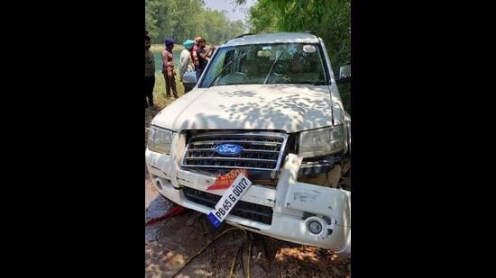 The victim’s SUV with his body was pulled out from Bhakra Canal with the help of divers and crane. He was the husband of the Mohali zila parishad chairperson. (HT Photo)