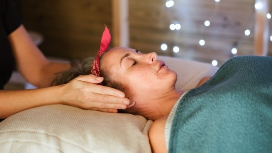 A full-body massage can be really therapeutic(Pexels)