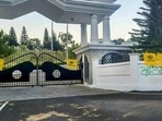Khalistan flags tied on the main gates and walls of Himachal Pradesh Vidhan Sabha complex, at Tapovan in Kangra district. Khalistan flags tied on the main gates and walls of Himachal Pradesh Vidhan Sabha complex, at Tapovan in Kangra district.