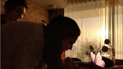 Anushka Sharma shares a picture of her daughter Vamika Kohli and mother Ashima Sharma. Anushka Sharma shares a picture of her daughter Vamika Kohli and mother Ashima Sharma.