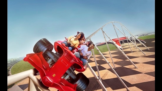 Formula Rossa, the world’s fastest roller-coaster (Photo courtesy: Yas Island Abu Dhabi) Formula Rossa, the world’s fastest roller-coaster (Photo courtesy: Yas Island Abu Dhabi)