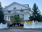 Khalistan flags were found tied on the main gate and slogans scrawled on the walls of the Himachal Pradesh legislative assembly complex at Dharamshala in Kangra district, Himachal Pradesh (HT Photo)(HT_PRINT) Khalistan flags were found tied on the main gate and slogans scrawled on the walls of the Himachal Pradesh legislative assembly complex at Dharamshala in Kangra district, Himachal Pradesh (HT Photo)(HT_PRINT)
