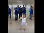 The little girl, cancer free, sings Let It Go from Frozen with the hospital staff.(Instagram/@goodnewscorrespondent) The little girl, cancer free, sings Let It Go from Frozen with the hospital staff.(Instagram/@goodnewscorrespondent)