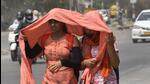 Gurugram on Monday recorded a maximum temperature of 41.4°C and a minimum of 26.5°C, said the IMD. (Vipin Kumar/HT PHOTO) Gurugram on Monday recorded a maximum temperature of 41.4°C and a minimum of 26.5°C, said the IMD. (Vipin Kumar/HT PHOTO)