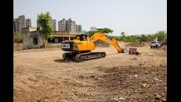 कचरा डिपो परियोजना का निर्माण राम नाडी की बाढ़ रेखा के किनारे किया जा रहा है।  (एचटी फोटो)