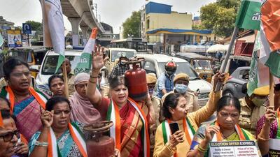 The Congress staged a protest against the hike in LPG prices in Hyderabad on Monday. (PTI) The Congress staged a protest against the hike in LPG prices in Hyderabad on Monday. (PTI)