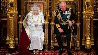 Britain's Queen Elizabeth II (L) sits with Britain's Prince Charles, Prince of Wales (R) on the Sovereign's throne to deliver the Queen's Speech at the State Opening of Parliament in the Houses of Parliament in London. (AFP) Britain's Queen Elizabeth II (L) sits with Britain's Prince Charles, Prince of Wales (R) on the Sovereign's throne to deliver the Queen's Speech at the State Opening of Parliament in the Houses of Parliament in London. (AFP)