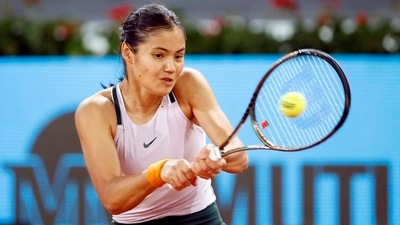 Madrid Open: Britain's Emma Raducanu in action during her third round match against Ukraine's Anhelina Kalinina (REUTERS)
