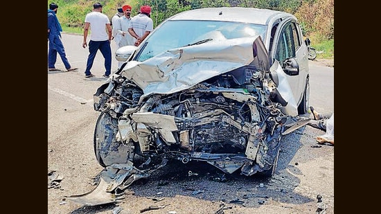 The mangled remains of one of the cars involved in the mishap on Pawat Canal bridge near Machhiwara on Monday. Pawat Canal Bridge is known to be an accident-prone area. (HT Photo)