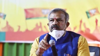 Delhi BJP chief Adesh Gupta has sent a letter to the Delhi civic body. (HT Archive) (HT_PRINT) Delhi BJP chief Adesh Gupta has sent a letter to the Delhi civic body. (HT Archive) (HT_PRINT)