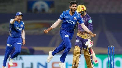 Jasprit Bumrah of Mumbai Indians celebrates the wicket of Sunil Narine (IPL)