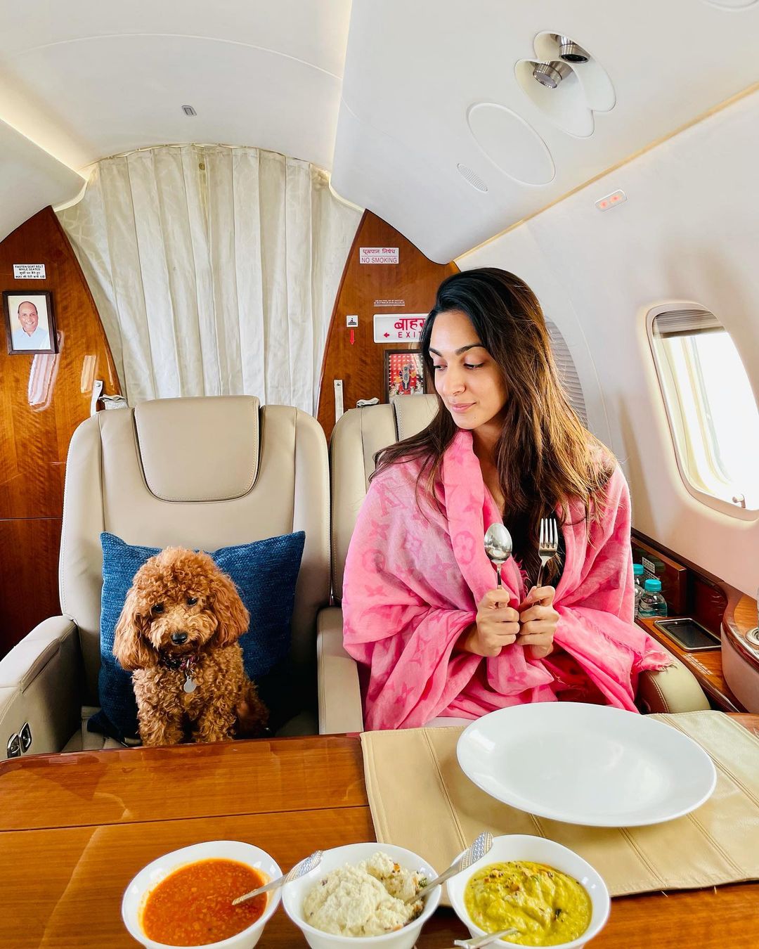Kiara Advani shares pic with Ram Charan's pet.
