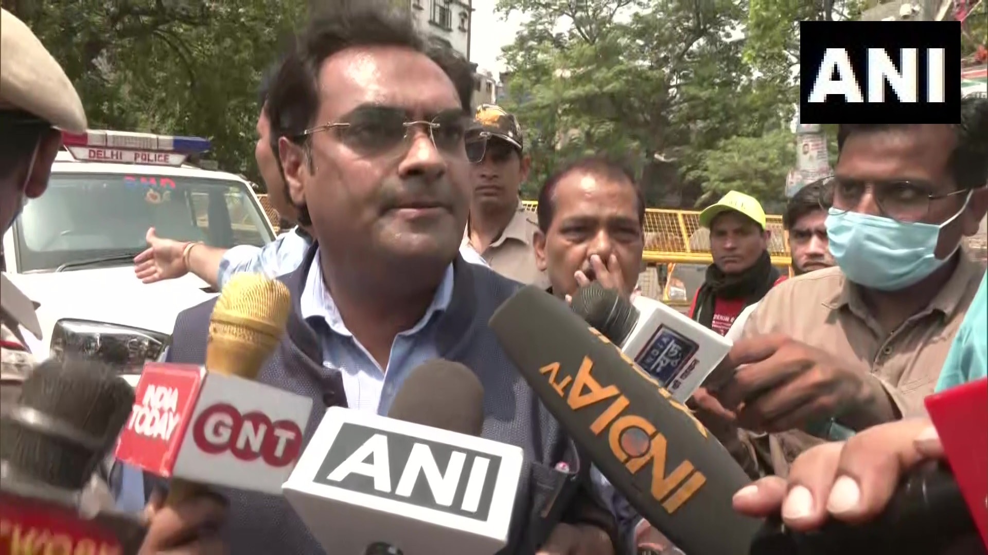 AAP MLA Mukesh Ahlawat speaks to reporters during the anti-encroachment drive in Delhi's Mangolpuri area. (ANI Twitter) AAP MLA Mukesh Ahlawat speaks to reporters during the anti-encroachment drive in Delhi's Mangolpuri area. (ANI Twitter)