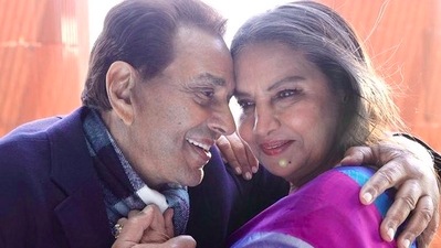 Dharmendra and Shabana Azmi are currently working on a film. Dharmendra and Shabana Azmi are currently working on a film.