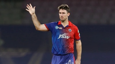 DC pulled things back in the last five overs, giving away just 44 runs and taking three wickets. (BCCI) DC pulled things back in the last five overs, giving away just 44 runs and taking three wickets. (BCCI)