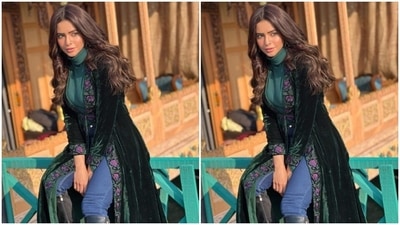 Aamna’s well-dressed diaries are a treat for sore eyes. A few days back, Aamna looked ravishing in a green turtleneck top, a green velvet long shrug decorated in floral patterns at the borders and a pair of denims. (Instagram/@aamnasharifofficial)