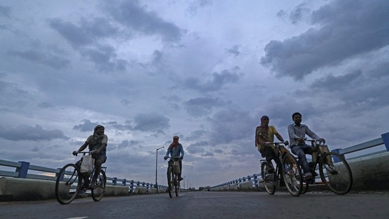 Meanwhile, traffic movement on Kakinada - Uppada Beach Road in Andhra Prades is closed in wake of Cyclone Asani(PTI)