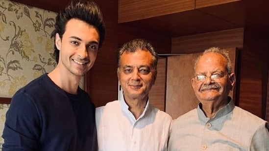 Aayush Sharma with father Anil Sharma and grandfather Pandit Sukh Ram (right).