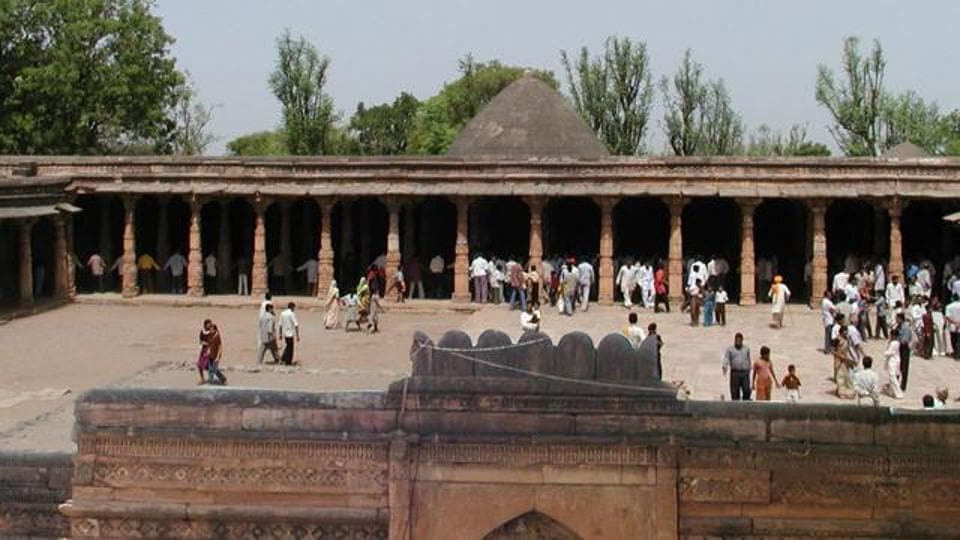 Bhojshala is an ASI protected 11th century monument, which Hindus claim is a temple of Vagdevi (Goddess Saraswati), while the Muslim community treats it as Kamal Maula Mosque. (Hindustan Times) Bhojshala is an ASI protected 11th century monument, which Hindus claim is a temple of Vagdevi (Goddess Saraswati), while the Muslim community treats it as Kamal Maula Mosque. (Hindustan Times)