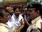 AAP MLA Amanatullah Khan at Madanpur Khadar Ward where SDMC undertakes an anti-encroachment drive, in New Delhi on Thursday, May 12, 2022. (ANI Photo) AAP MLA Amanatullah Khan at Madanpur Khadar Ward where SDMC undertakes an anti-encroachment drive, in New Delhi on Thursday, May 12, 2022. (ANI Photo)