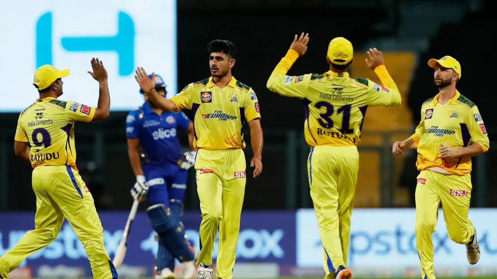 CSK vs MI Live Score IPL 2022: Mukesh Choudhary wreaks havoc; Mumbai Indians  lose four wickets in powerplay | Hindustan Times