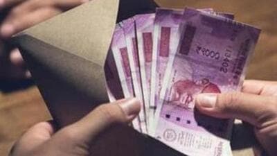Complainant ASI Subhash Chander had approached the VB after the public prosecutor had allegedly sought money in lieu of forwarding challan in the trial court. (iStock)