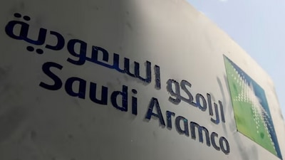 Saudi Aramco becomes world’s most valuable stock as Apple drops (Reuters)